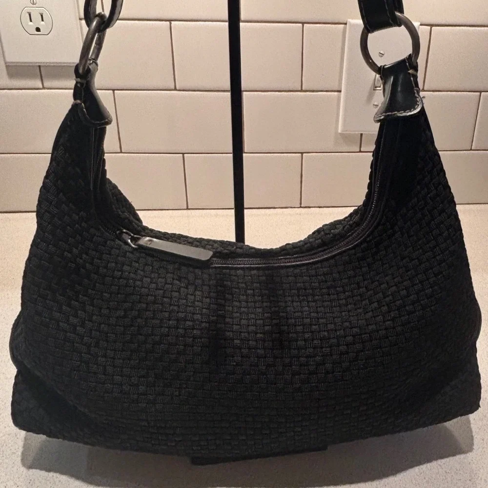The Sak sak black